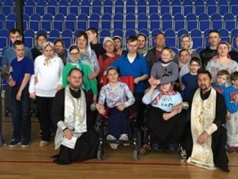 Отец Кирилл Соколов пособоровал наших детей и родителей! 
